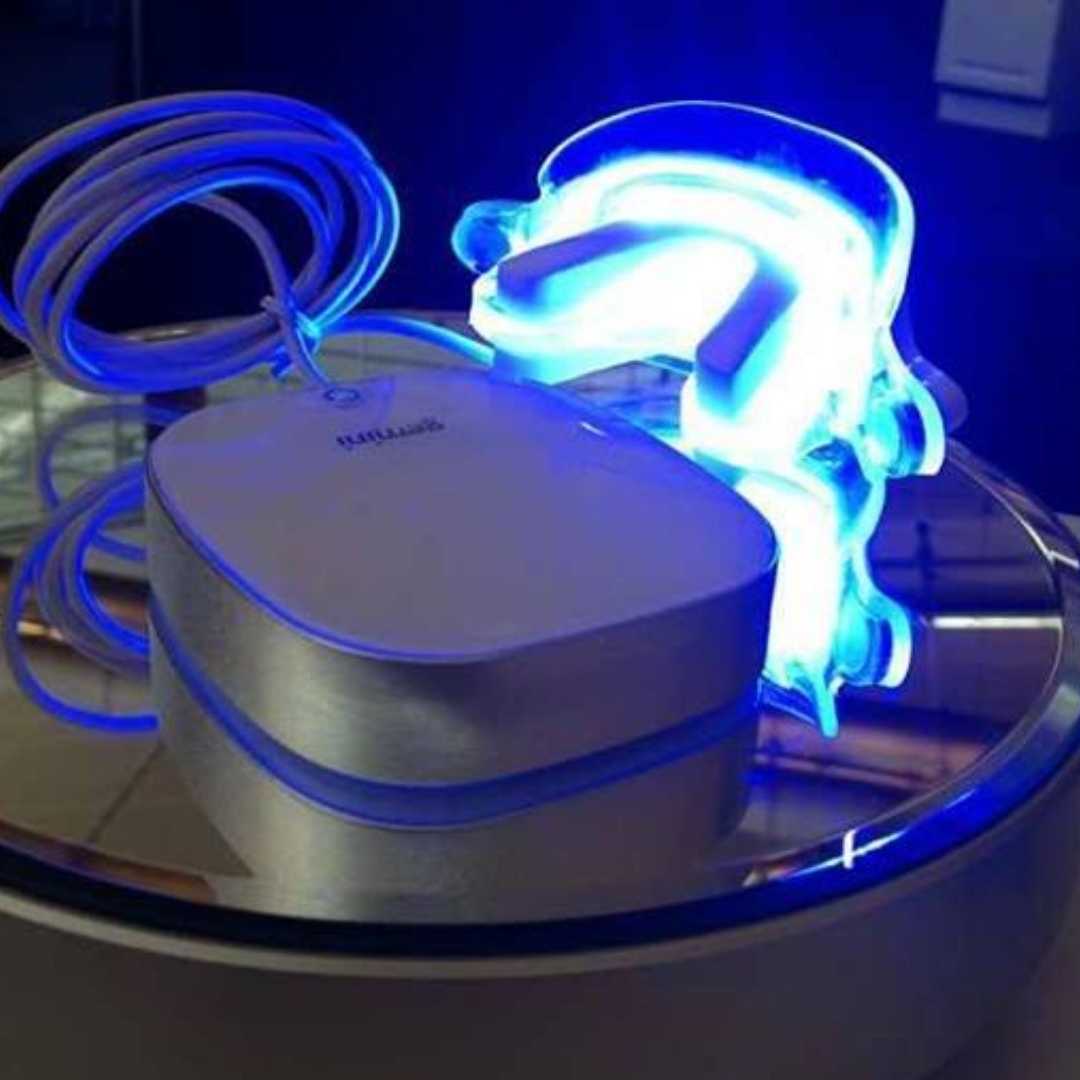 Powerful LED teeth whitening with beyond Gemini